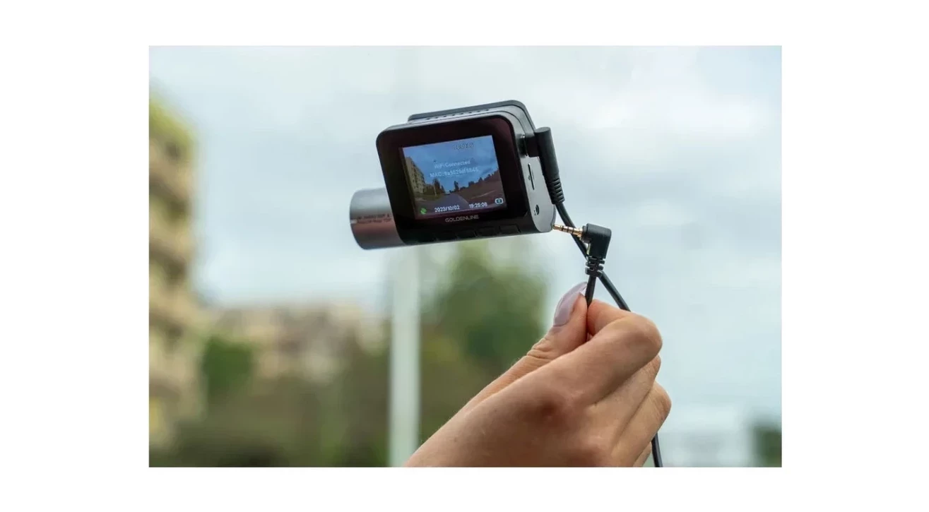 wideorejestrator-gotze-jensen-dc950-gps-wifi-kamera-wsteczna-ean-gtin-5904717740738