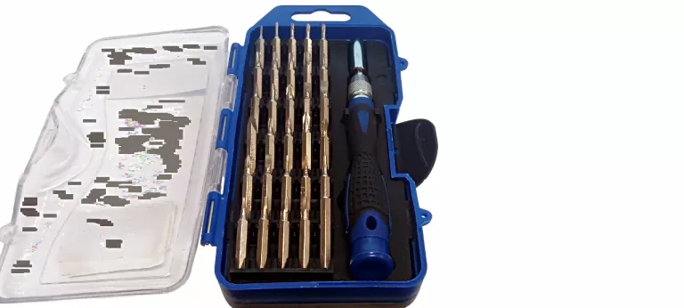 ZESTAW BITÓW Z WKRĘTAKIEM LUX TOOLS