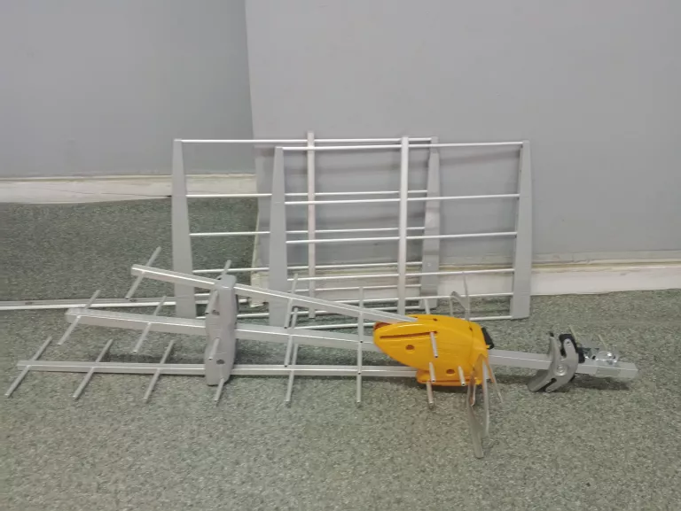 ANTENA ZEWNĘTRZNA TELEVES BOSS T-FORCE