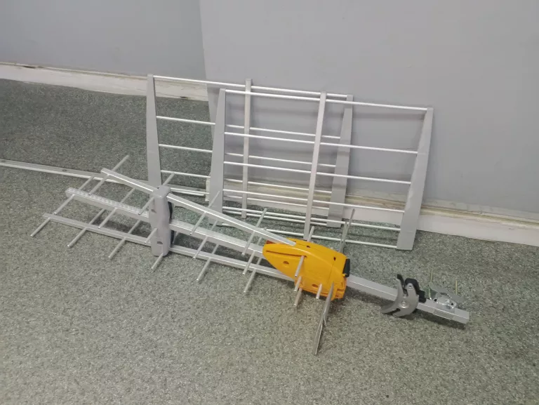ANTENA ZEWNĘTRZNA TELEVES BOSS T-FORCE
