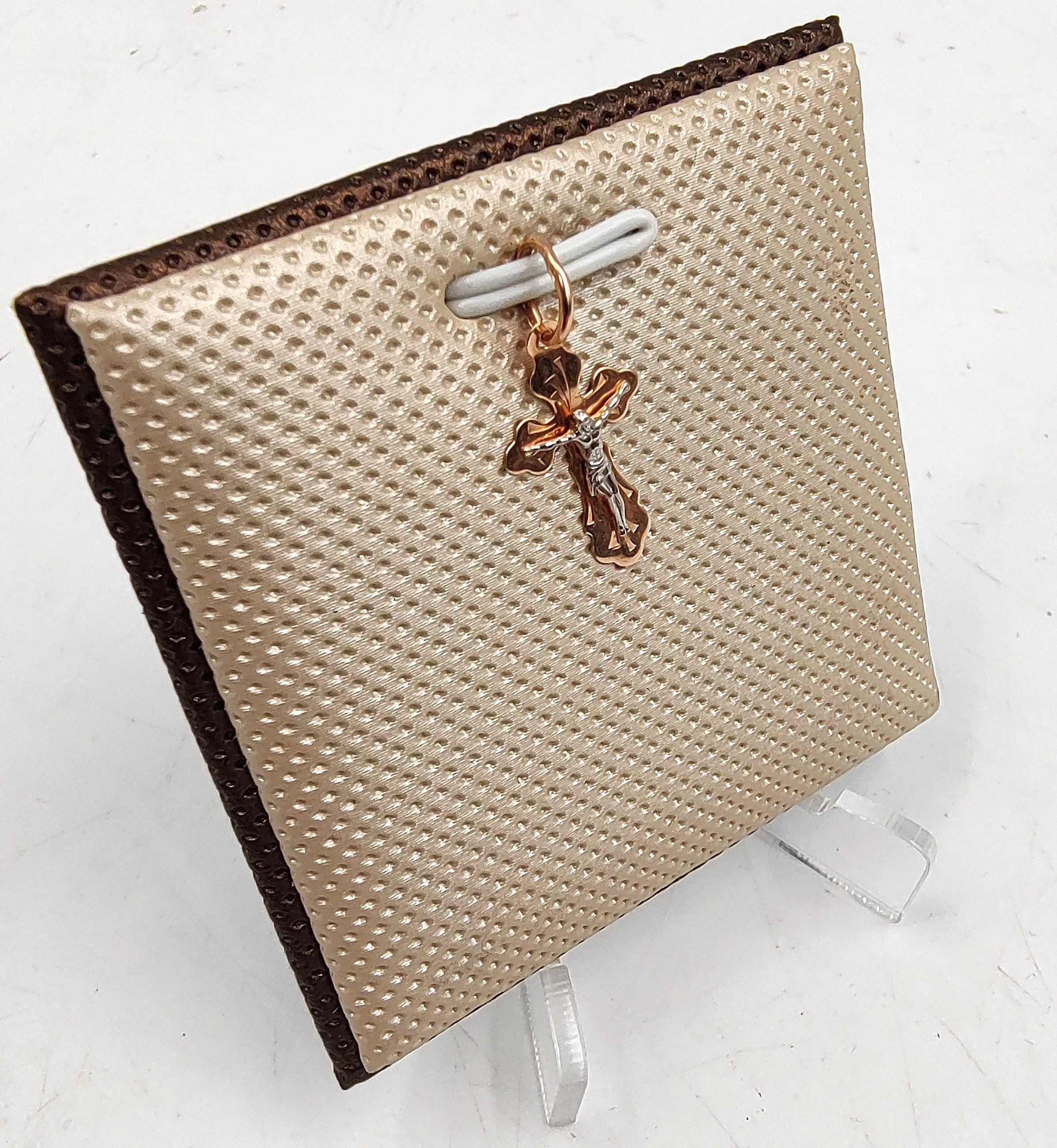 delikatna-zlota-zawieszka-krzyzyk-585038g-i-armii-wojska-polskiego-10e-kolobrzeg