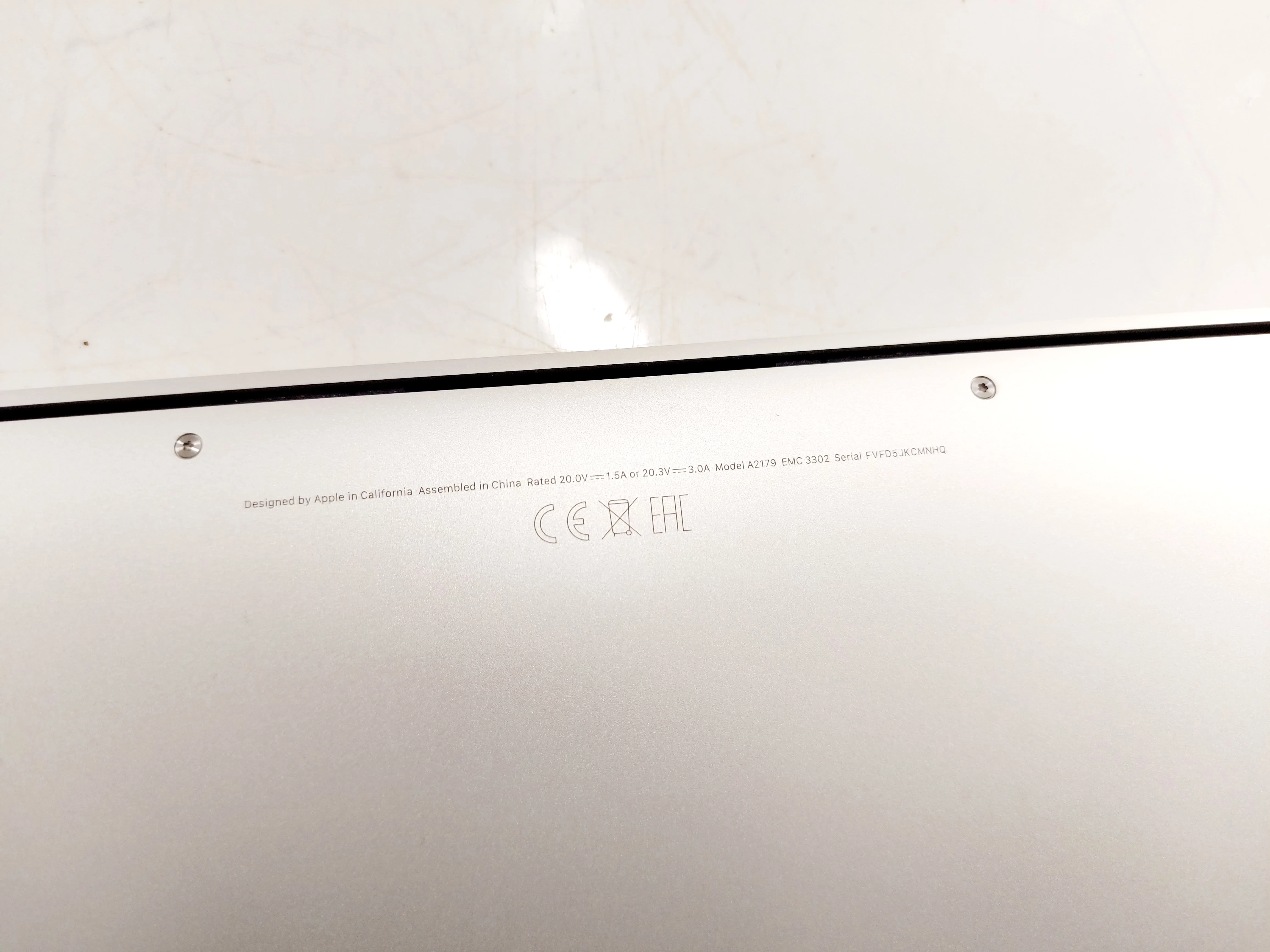 laptop-macbook-air-2020-a2179-13-intel-core-i3-8-gb-256-gb-a2179-typ-dysku-twardego-128550-2