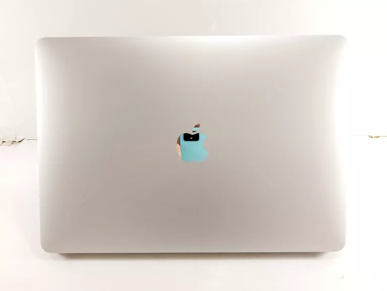 laptop-macbook-air-2020-a2179-13-intel-core-i3-8-gb-256-gb-a2179-liczba-rdzeni-procesora-4329-2