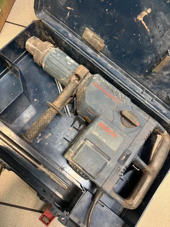 mlot-wyburzeniowy-bosch-gbh-11de-1500w-walizka-ean-gtin-3165140204040