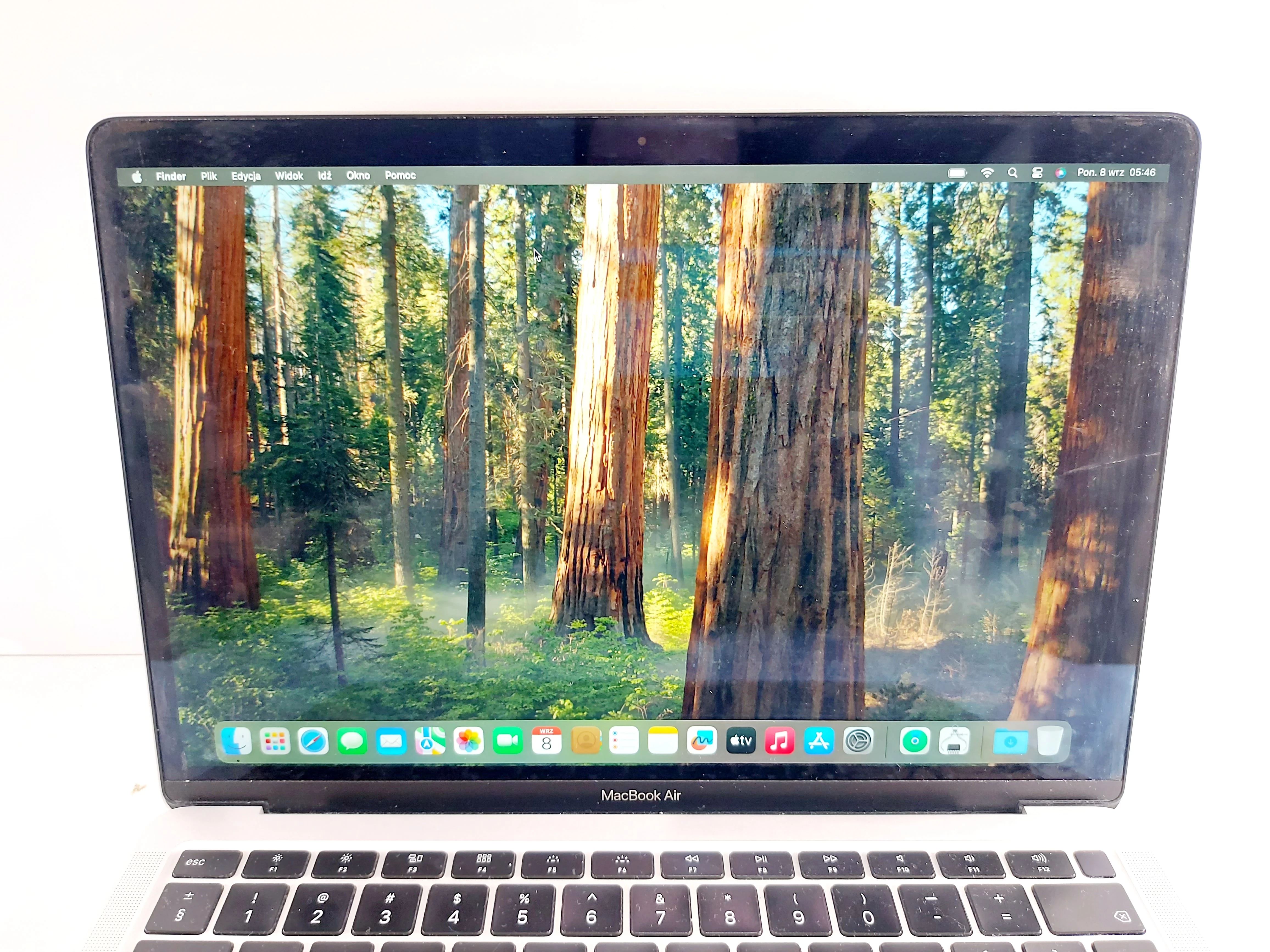 laptop-macbook-air-2020-a2179-13-intel-core-i3-8-gb-256-gb-a2179-przekatna-ekranu-1300