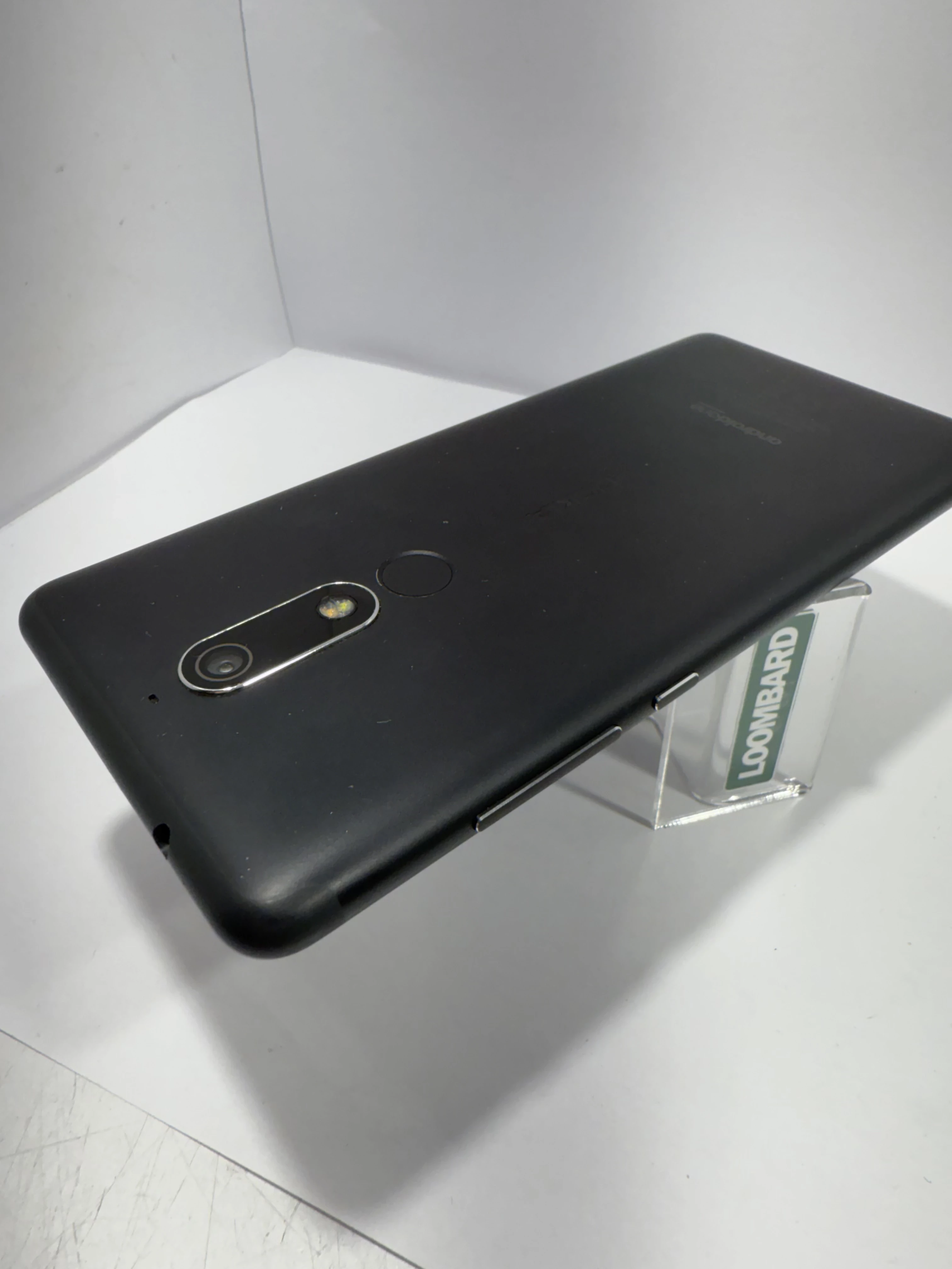 telefon-nokia-51-czarny-przekatna-ekranu-550