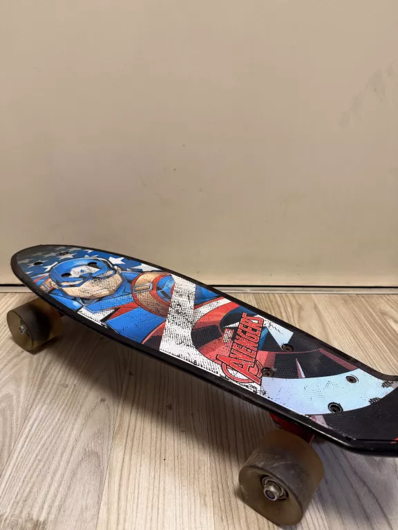 DESKOROLKA SKATEBOARD SEVEN 9937