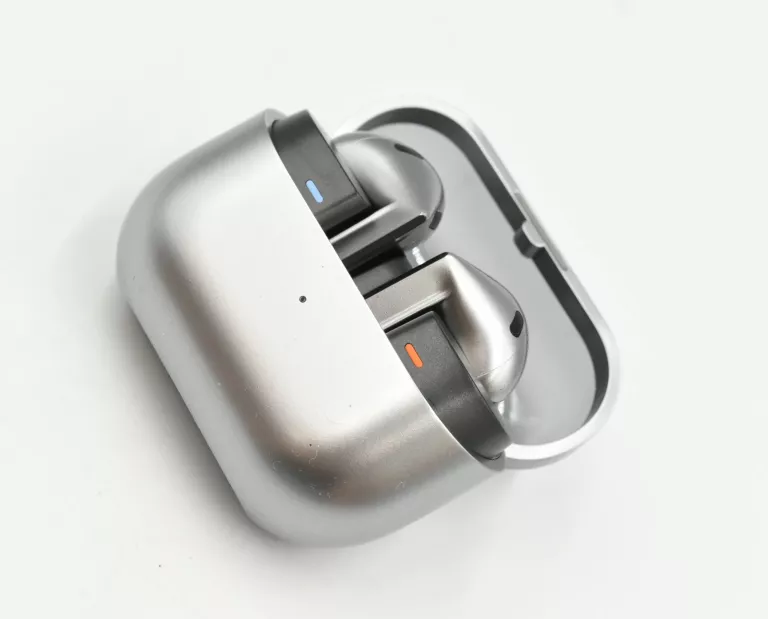 SAMSUNG GALAXY BUDS 3 SREBRNY SM-R530
