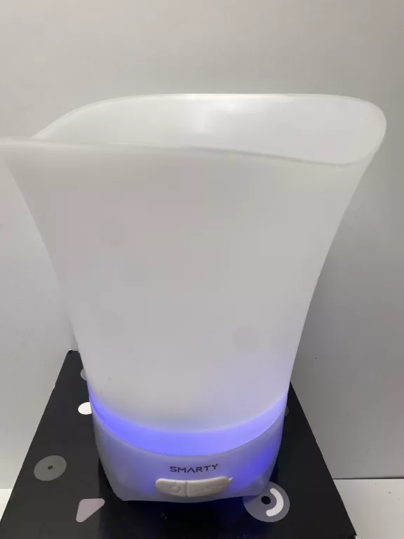 SMARTY GŁOŚNIK BEZPRZEWODOWY Z POJEMNNIKIEM LED 10W