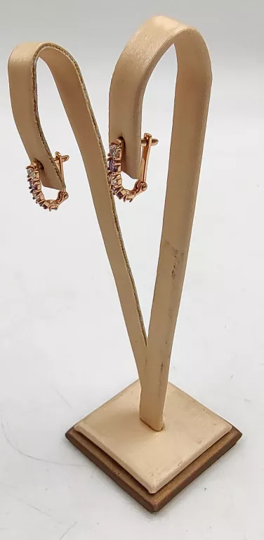 delikatne-zlote-kolczyki-z-bialymi-i-fioletowymi-kamieniami-130g585-rodzaj-zapiecia-2207-4