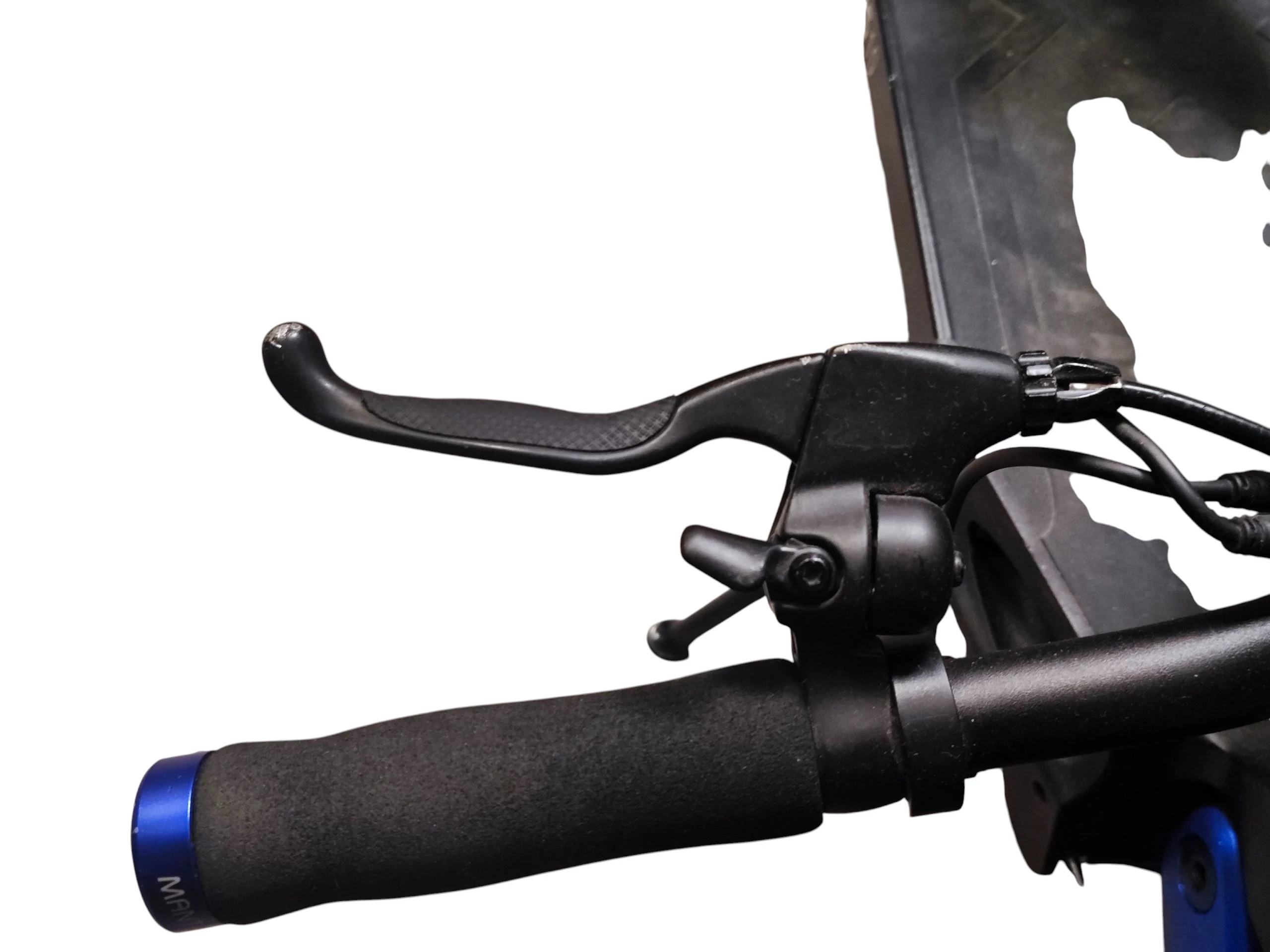 hulajnoga-elektryczna-kaabo-mantis-10-48v-182ah-maksymalny-kat-nachylenia-terenu-30