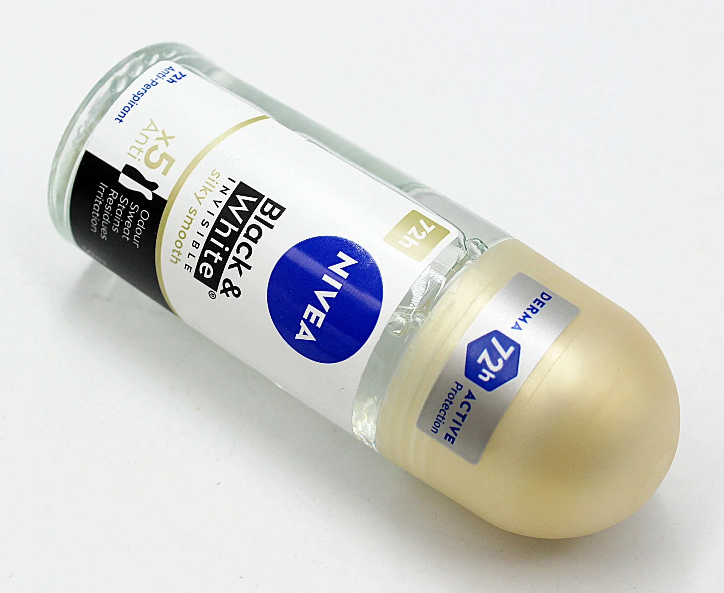 antyperspirant-w-kulce-nivea-blackwhite-invisible-silky-smooth-50ml-marka-248811-1131259