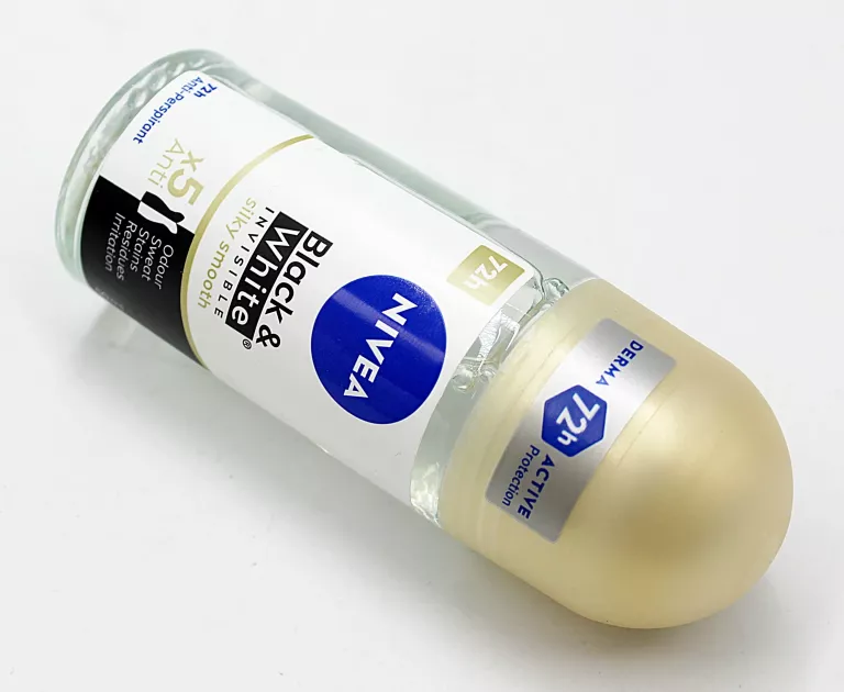 antyperspirant-w-kulce-nivea-blackwhite-invisible-silky-smooth-50ml-marka-248811-1131259