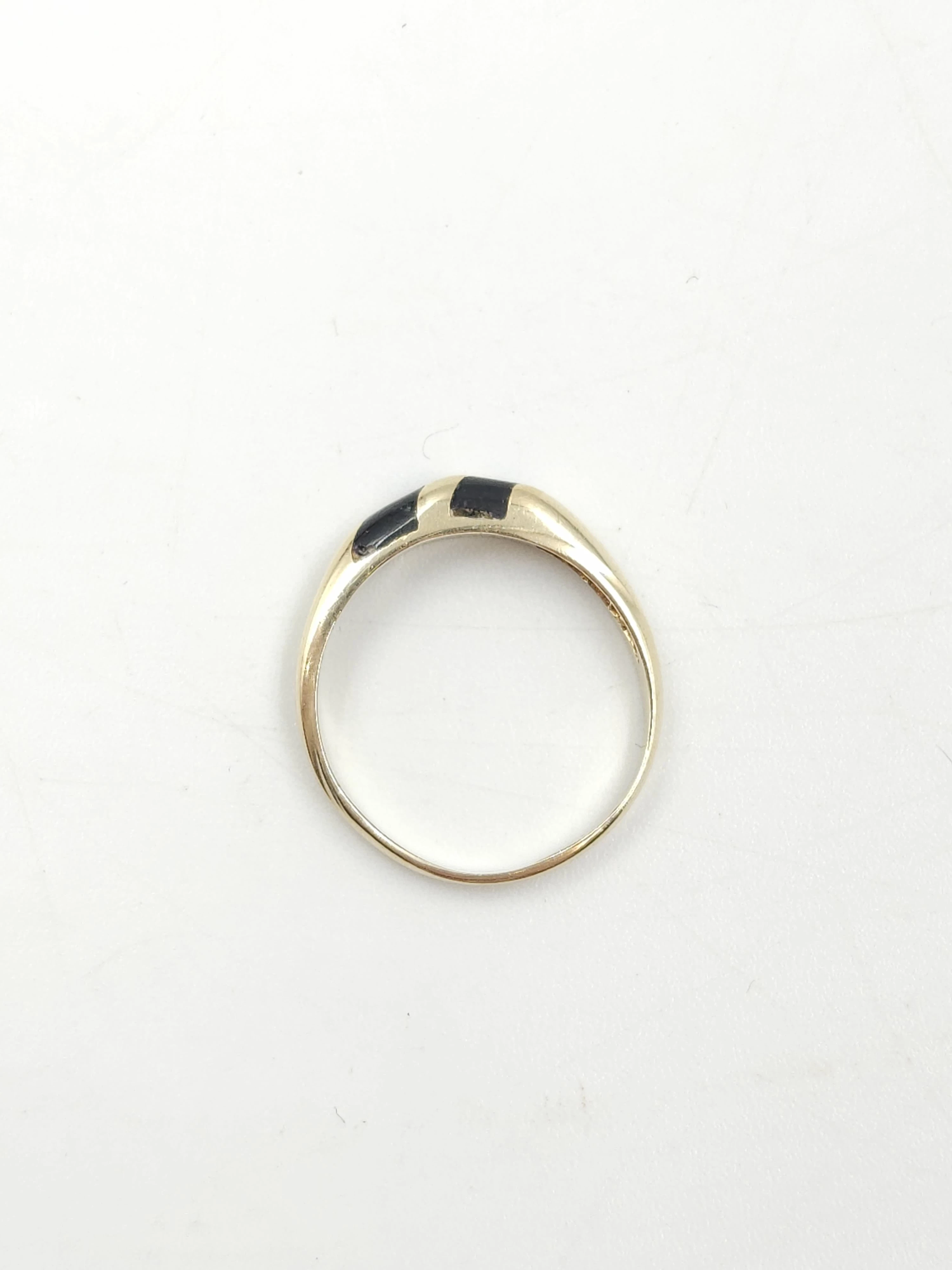 zloty-pierscionek-czarny-kamien-r12-183g-585-kolor-dominujacy-205826-225106