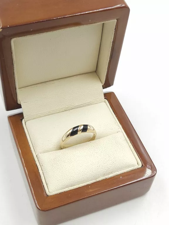 zloty-pierscionek-czarny-kamien-r12-183g-585-rodzaj-2205-2