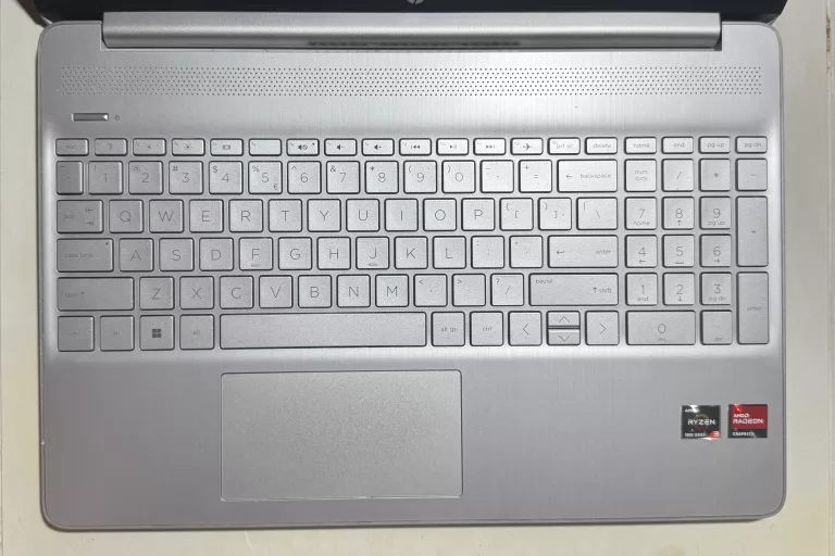 LAPTOP HP 15S-EQ2470NW RYZEN 3 RAM 8 GB SSD 512 GB SREBRNY