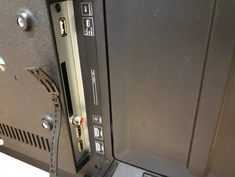 telewizor-blaupunkt-bn32hn1132eeb-32-hd-ready-dvbt-2-typ-telewizora-211486-250142