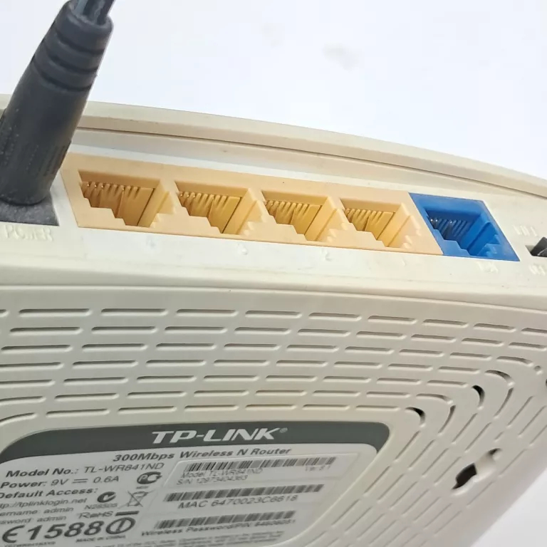 ROUTER TP-LINK TL-WR841ND