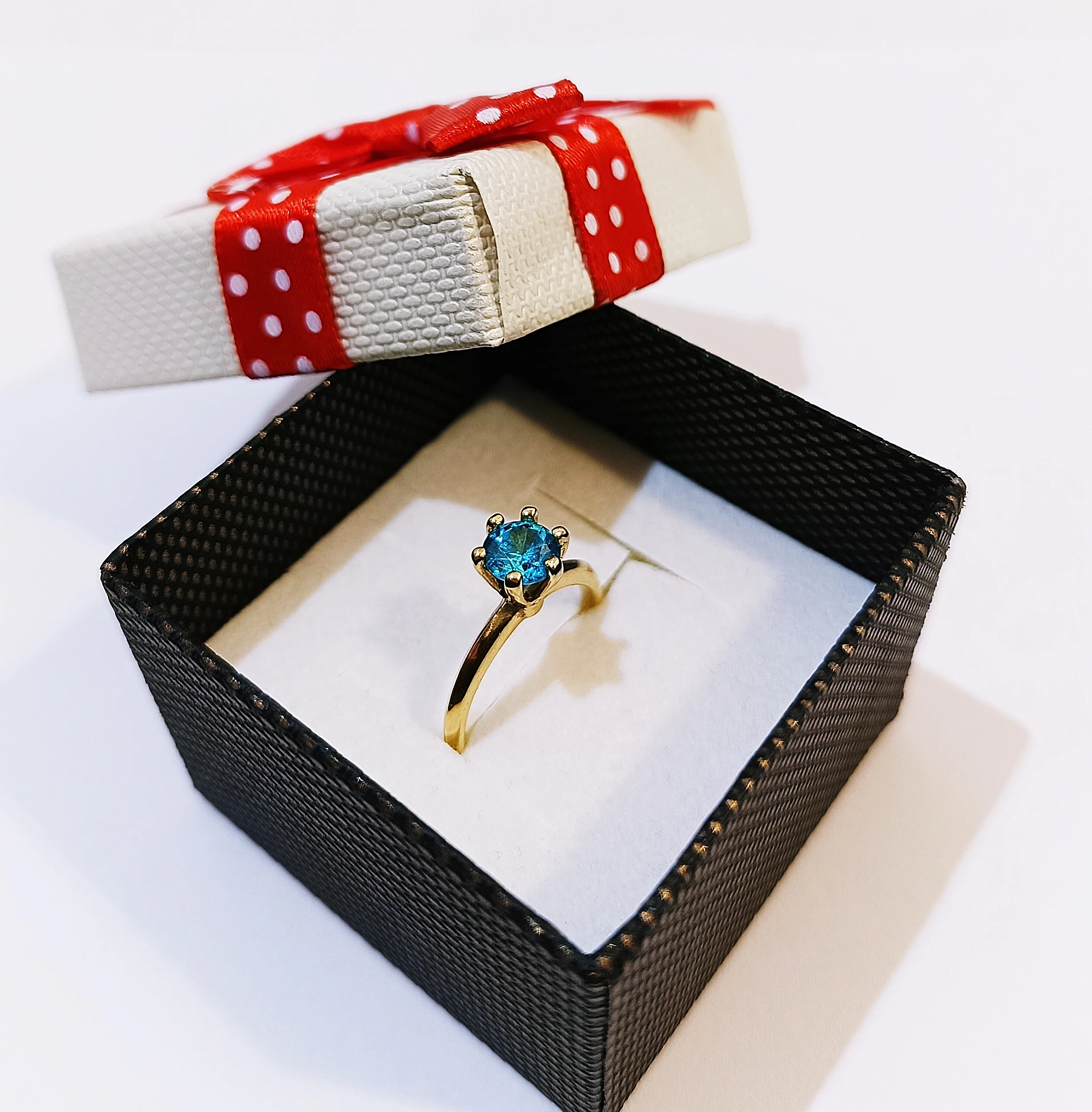 cudowny-zloty-pierscionek-263-gr-585-r14-material-15835-2