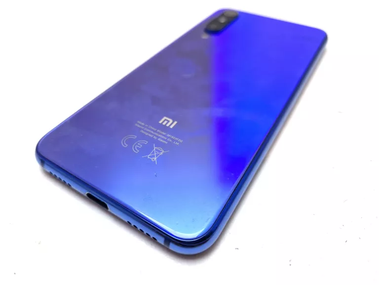 SMARTFON XIAOMI MI 9 SE 6 GB / 64 GB 4G (LTE) NIEBIESKI