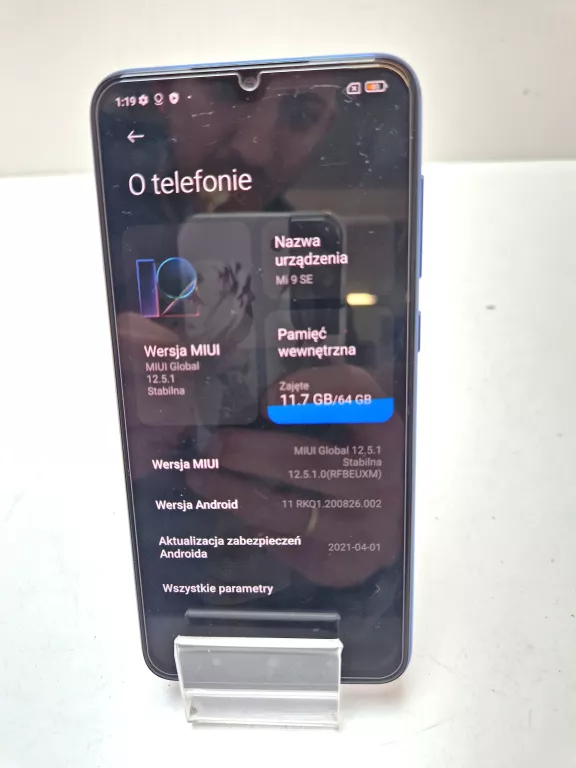 SMARTFON XIAOMI MI 9 SE 6 GB / 64 GB 4G (LTE) NIEBIESKI