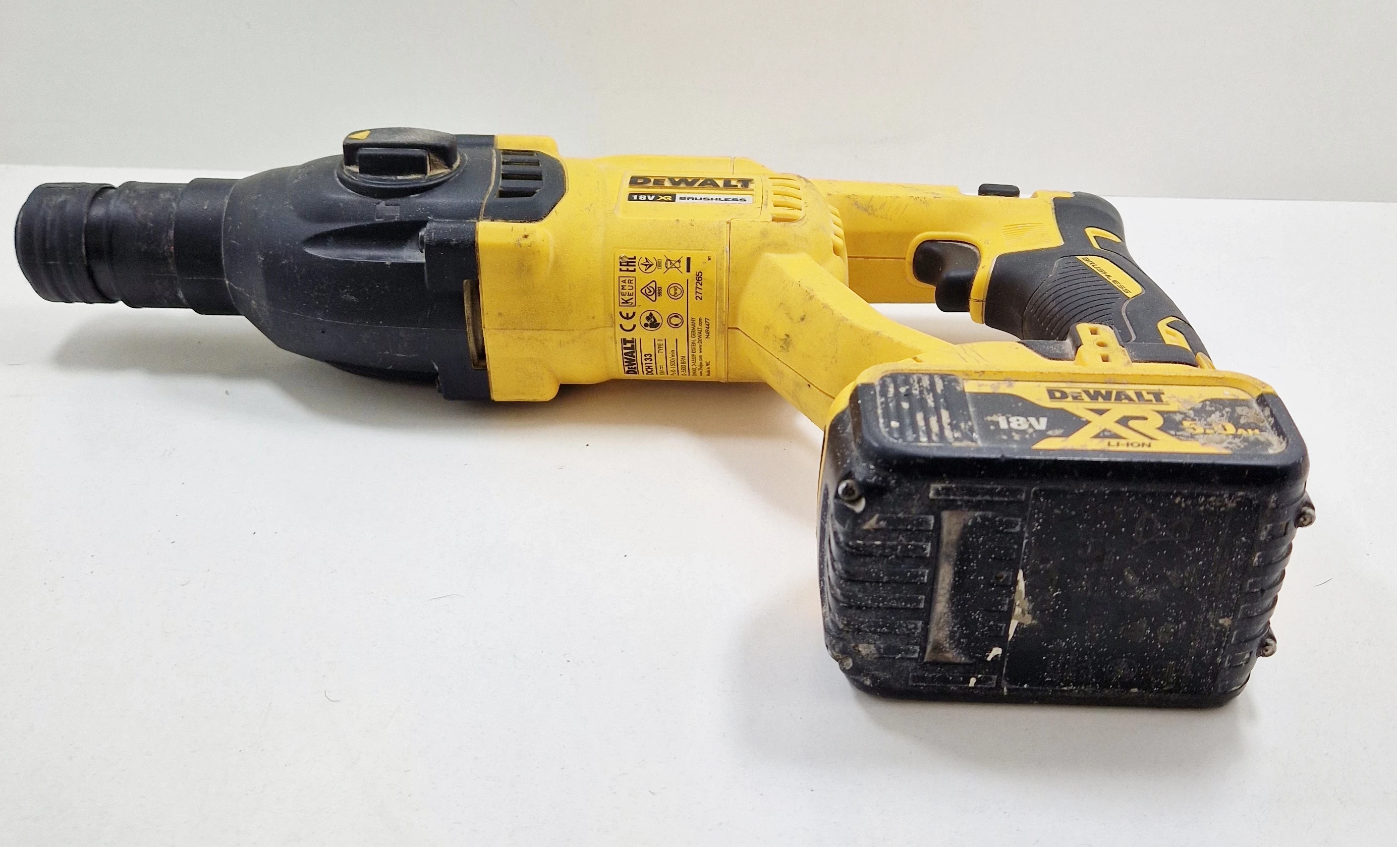 mlotowiertarka-dewalt-dch133m1-sds-plus-18v-xr-funkcyjnosc-205137-222597