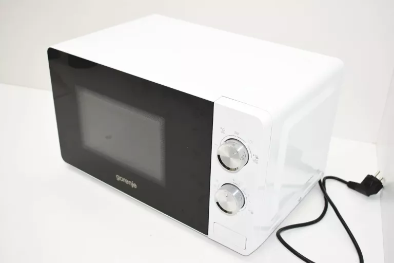 KUCHENKA MIKROFALOWA GORENJE M017E1W