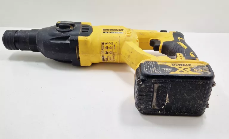 MŁOTOWIERTARKA DEWALT DCH133M1 SDS-PLUS 18V XR