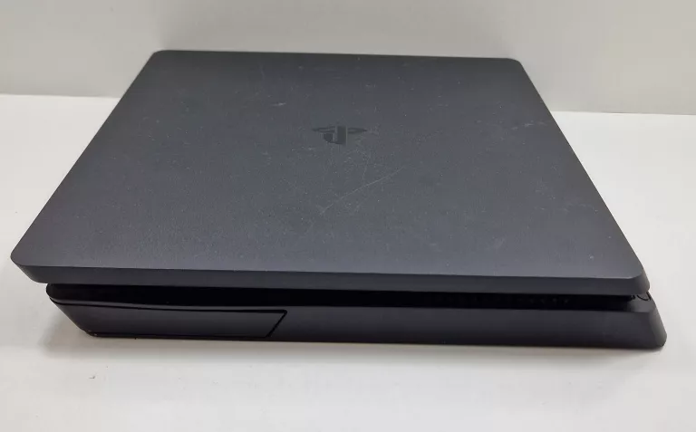 KONSOLA SONY PS4 SLIM CUH-2016A 500 GB + PAD + KABEL