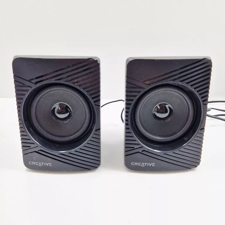 ZESTAW GŁOŚNIKÓW 2.1 CREATIVE SBS E2500 30 W CZARNY
