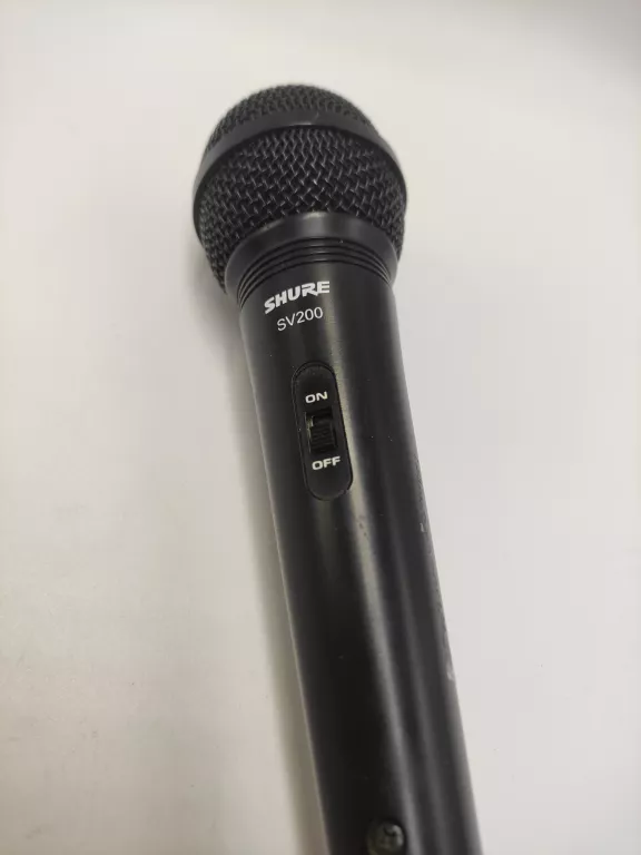 MIKROFON DYNAMICZNY SHURE SV200