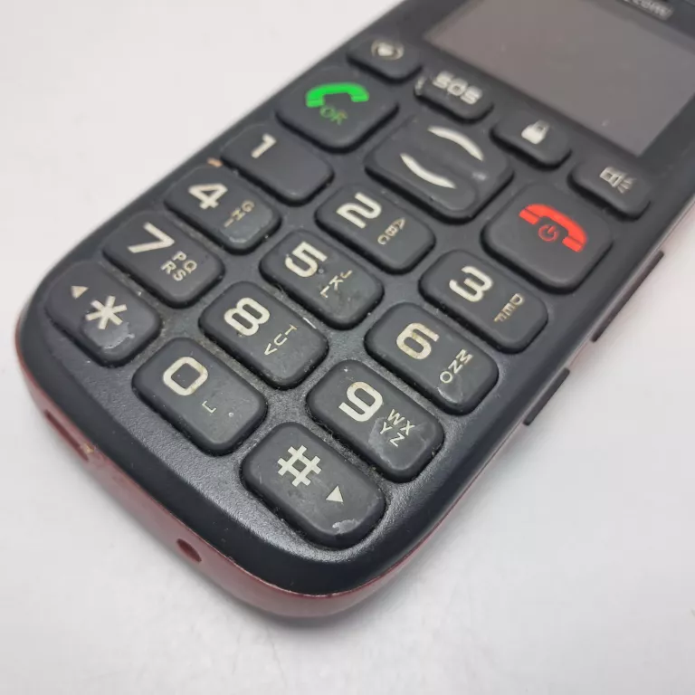 TELEFON MAXCOM MM428BB