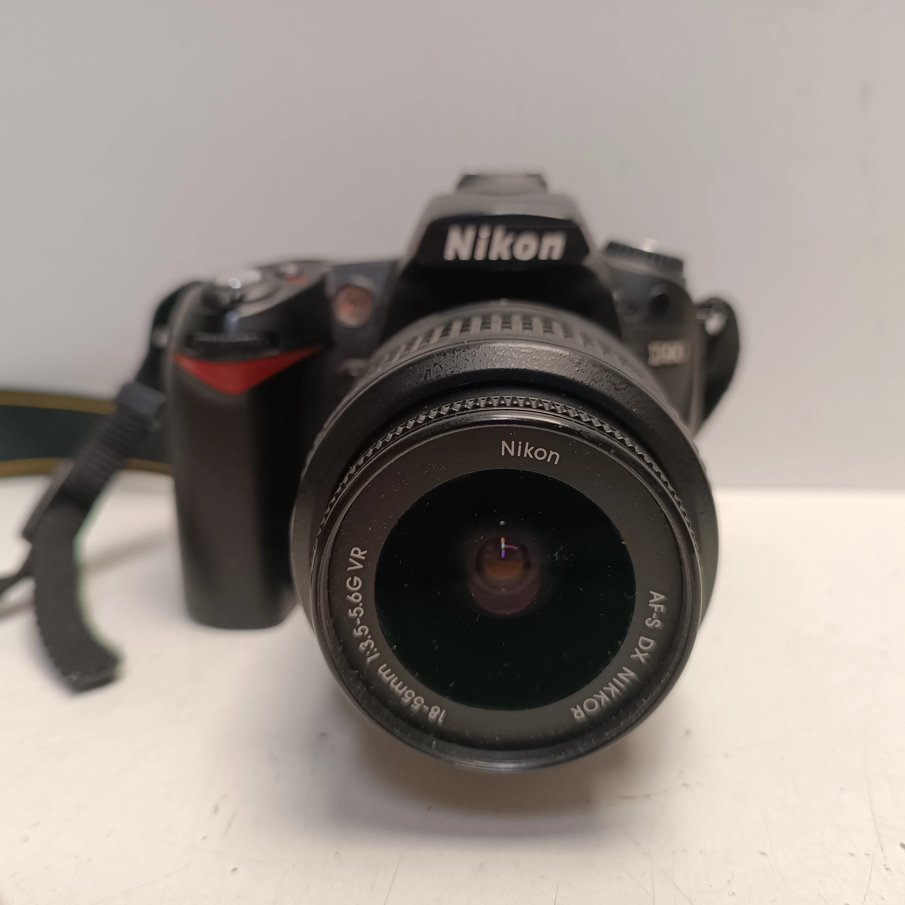 aparat-nikon-d90-obiektyw-i-ladowarka-stan-11323-2