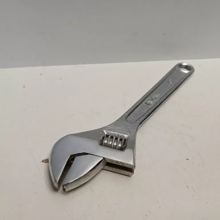 klucz-szwedzki-nastawny-10-ean-gtin-5907919133582