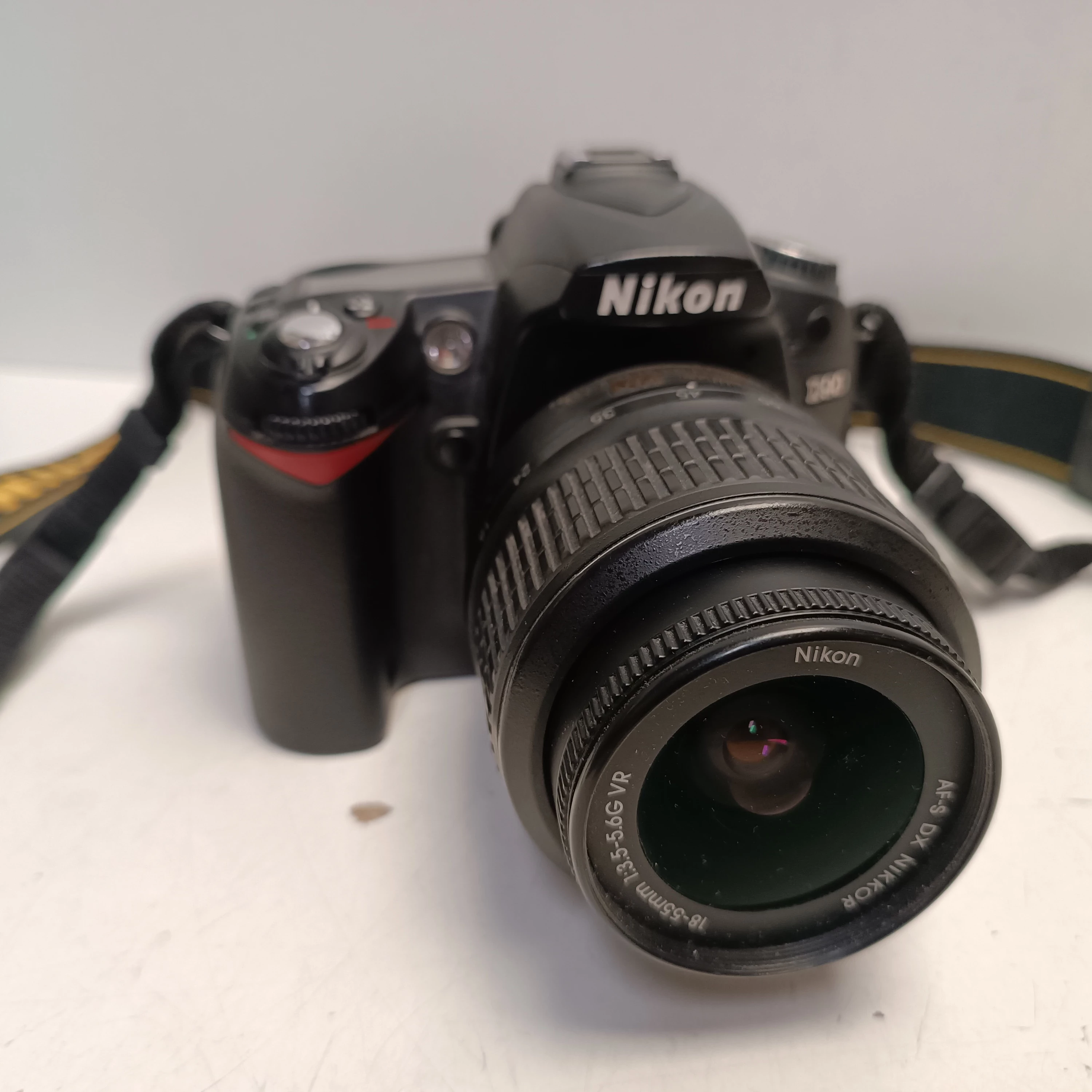 aparat-nikon-d90-obiektyw-i-ladowarka-kod-producenta-vba230k001