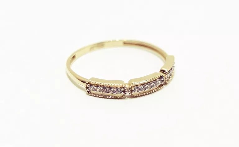 zloty-pierscionek-z-cyrkoniami-r21-pr-585-14k-rodzaj-2205-2