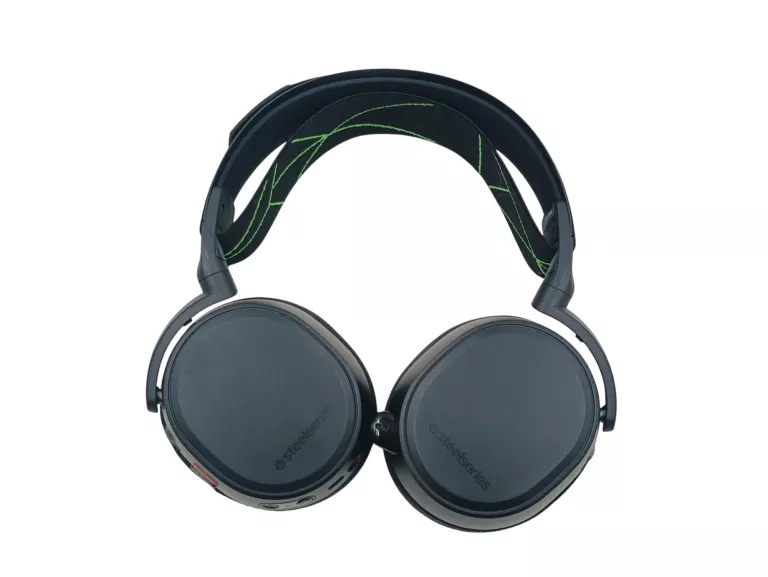 sluchawki-steelseries-arctis-9x-bezprzewodowe-nauszne-koscielna-19-wolomin-3w-centrum