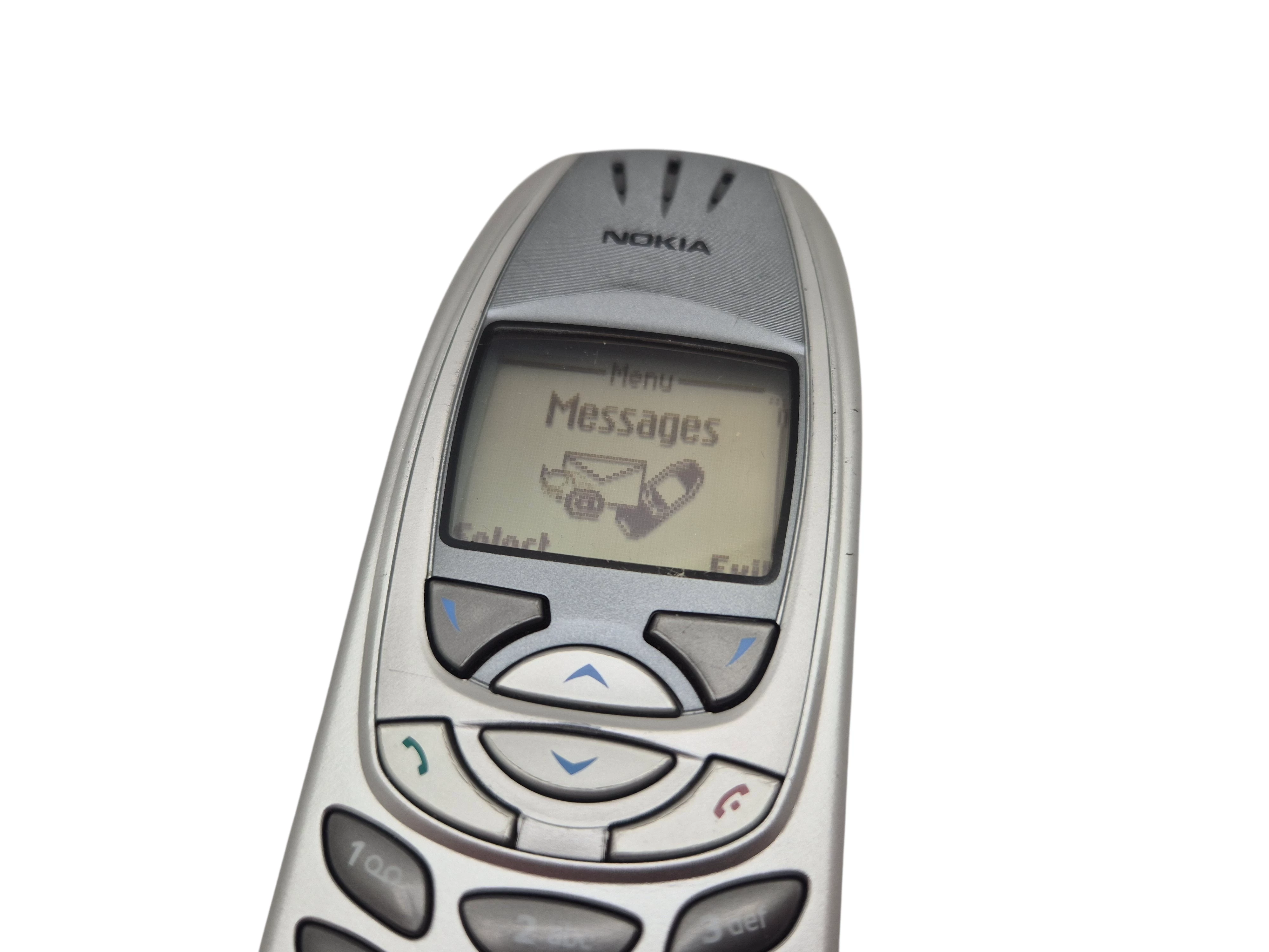 telefon-nokia-6310i-szarysrebrny-ean-gtin-6417182227202