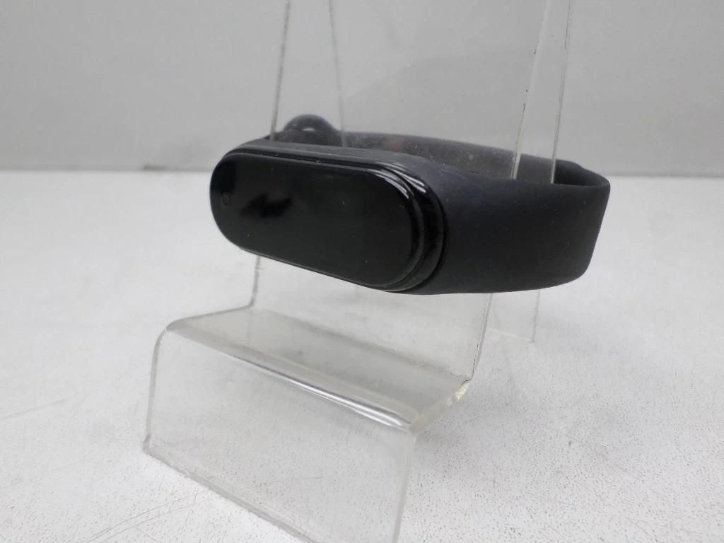 smart-bracelet-m4-stan-11323-2