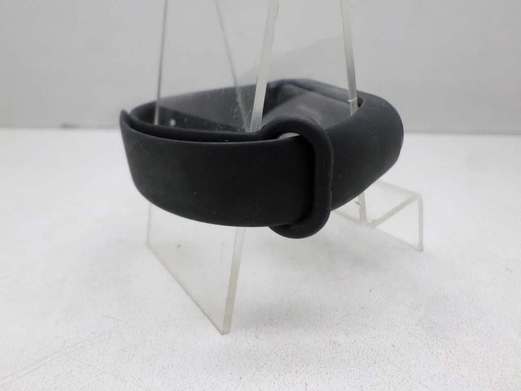 smart-bracelet-m4-model-249460-1651273