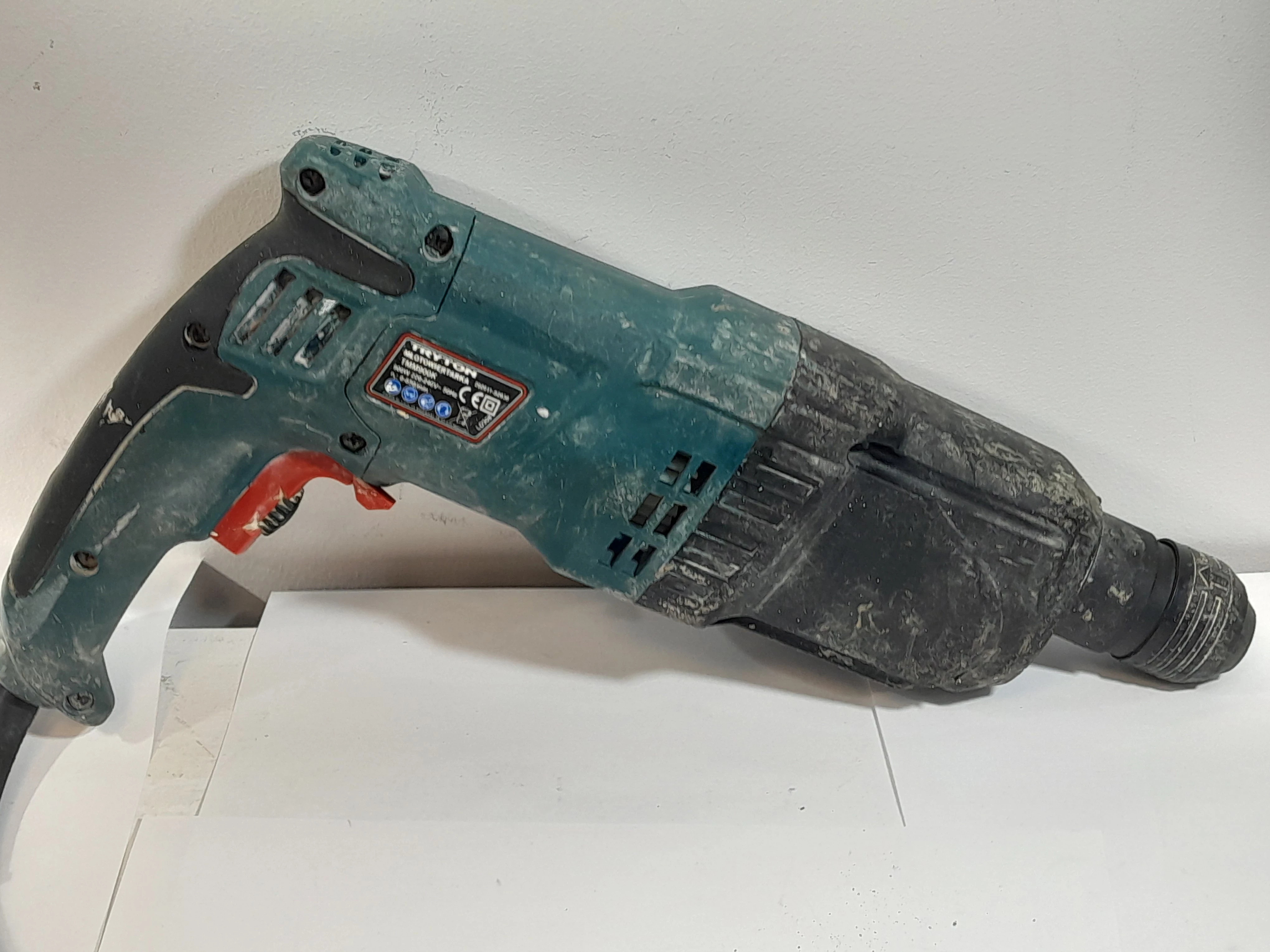 mlotowiertarka-tryton-tmm900k-ean-gtin-5903755128621