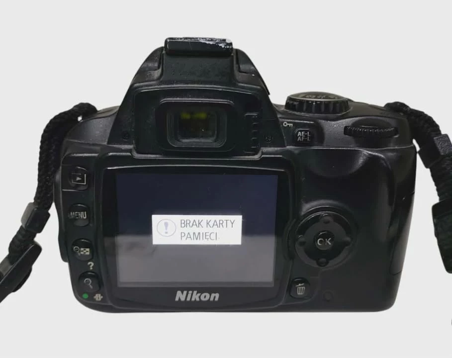 lustrzanka-nikon-d40-rozdzielczosc-600