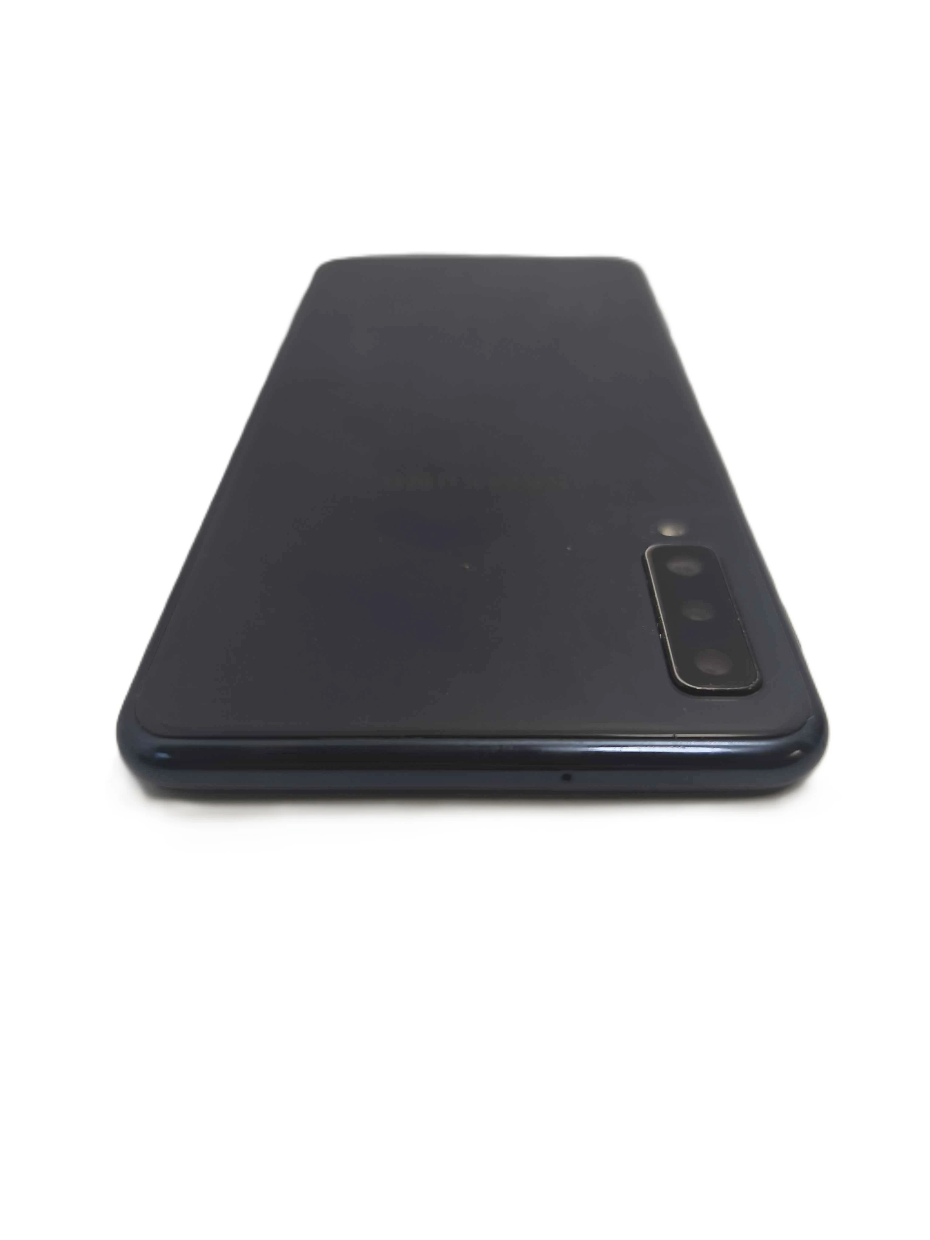telefon-samsung-galaxy-a7-typ-202685-212929
