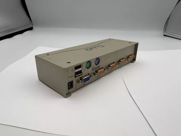 4-portowy-przelacznik-cubiq-aten-cs84u-liczba-komputerow-242865-471201