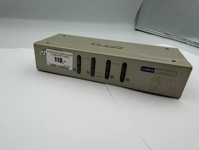 4-portowy-przelacznik-cubiq-aten-cs84u-przyjaciol-zolnierza-4-szczecin
