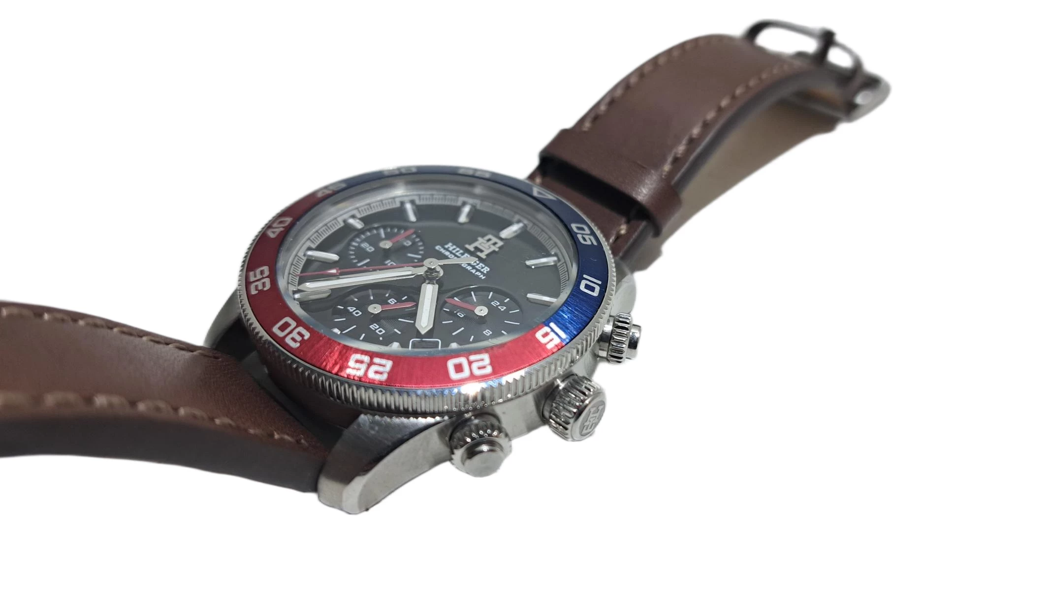 tommy-hilfiger-th85-chronograph-ean-gtin-4903025402094