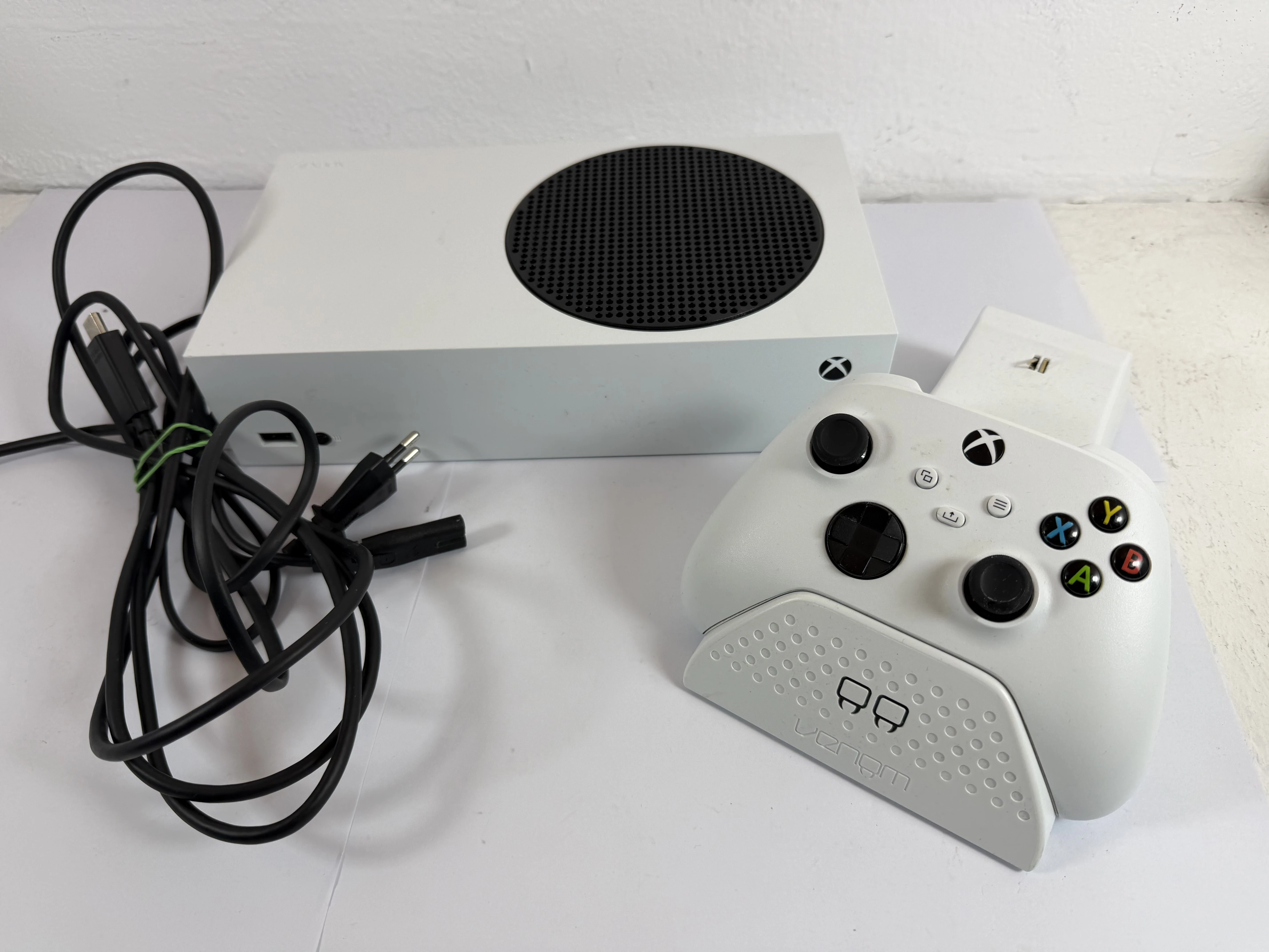 konsola-xbox-series-512gb-ean-gtin-196388421459