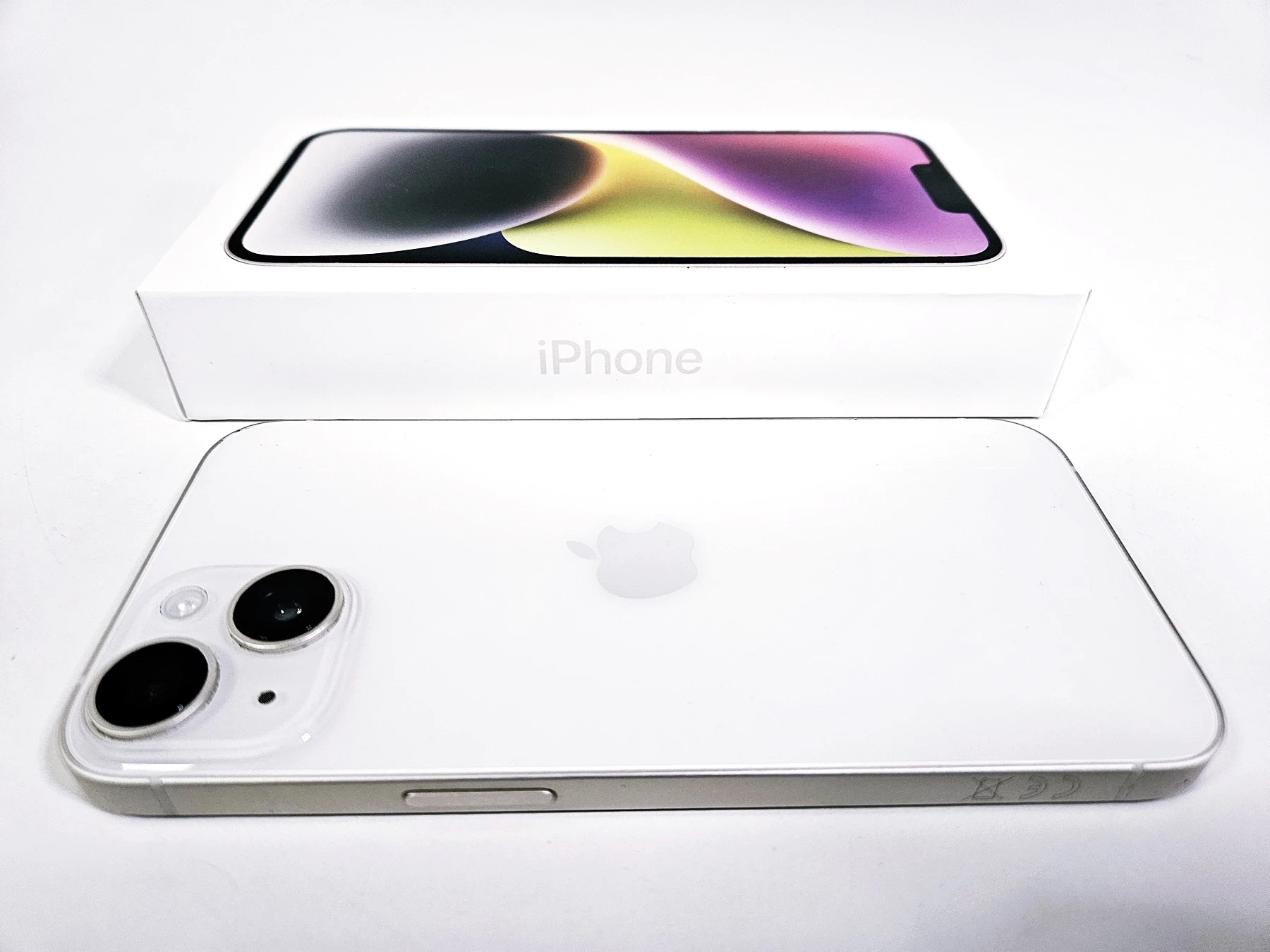 telefon-apple-iphone-14-128gb-bat-87-pudelko-kabel-typ-202685-212929