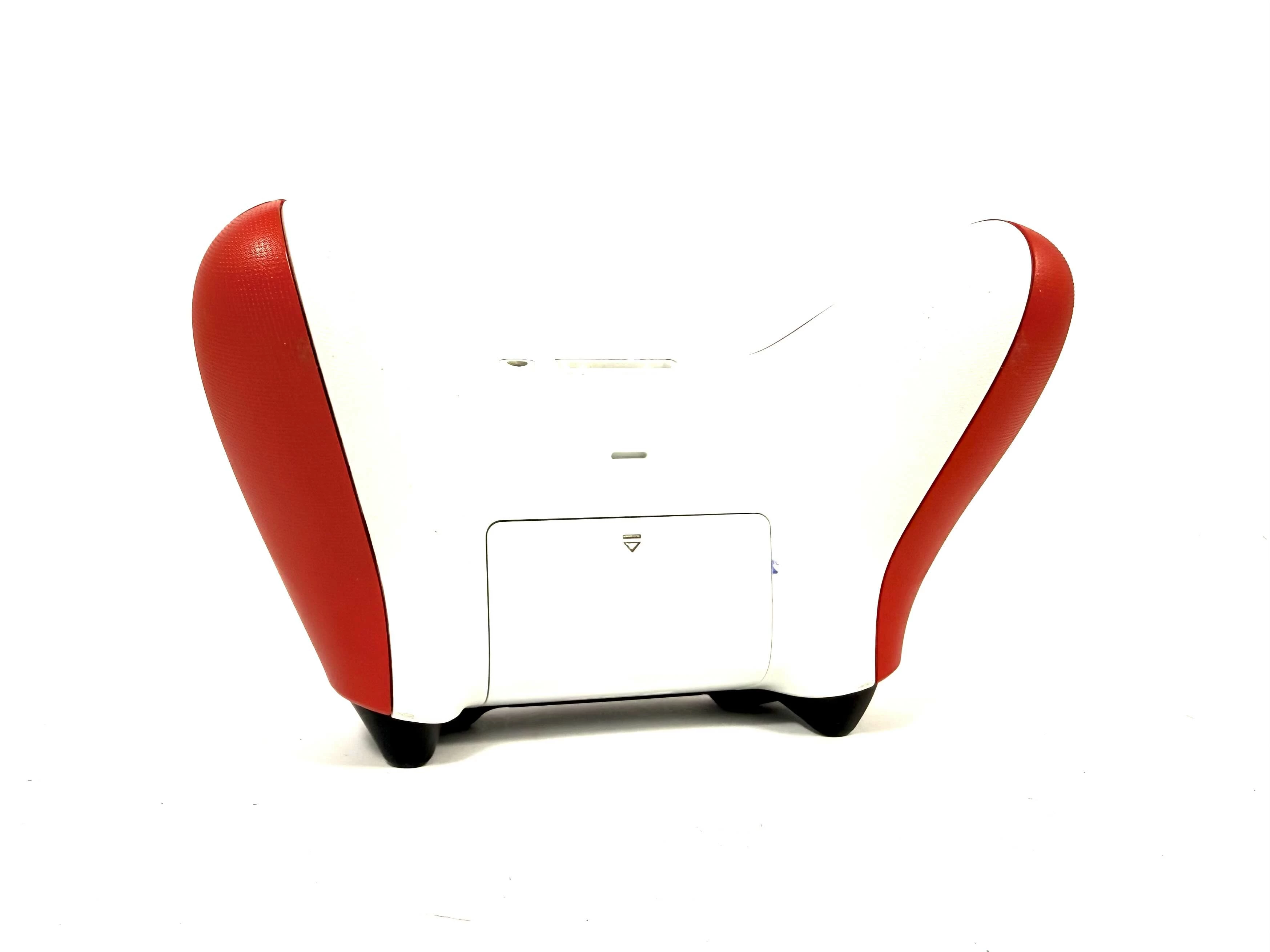 pad-do-konsoli-xbox-one-xs-kod-producenta-qau-00012