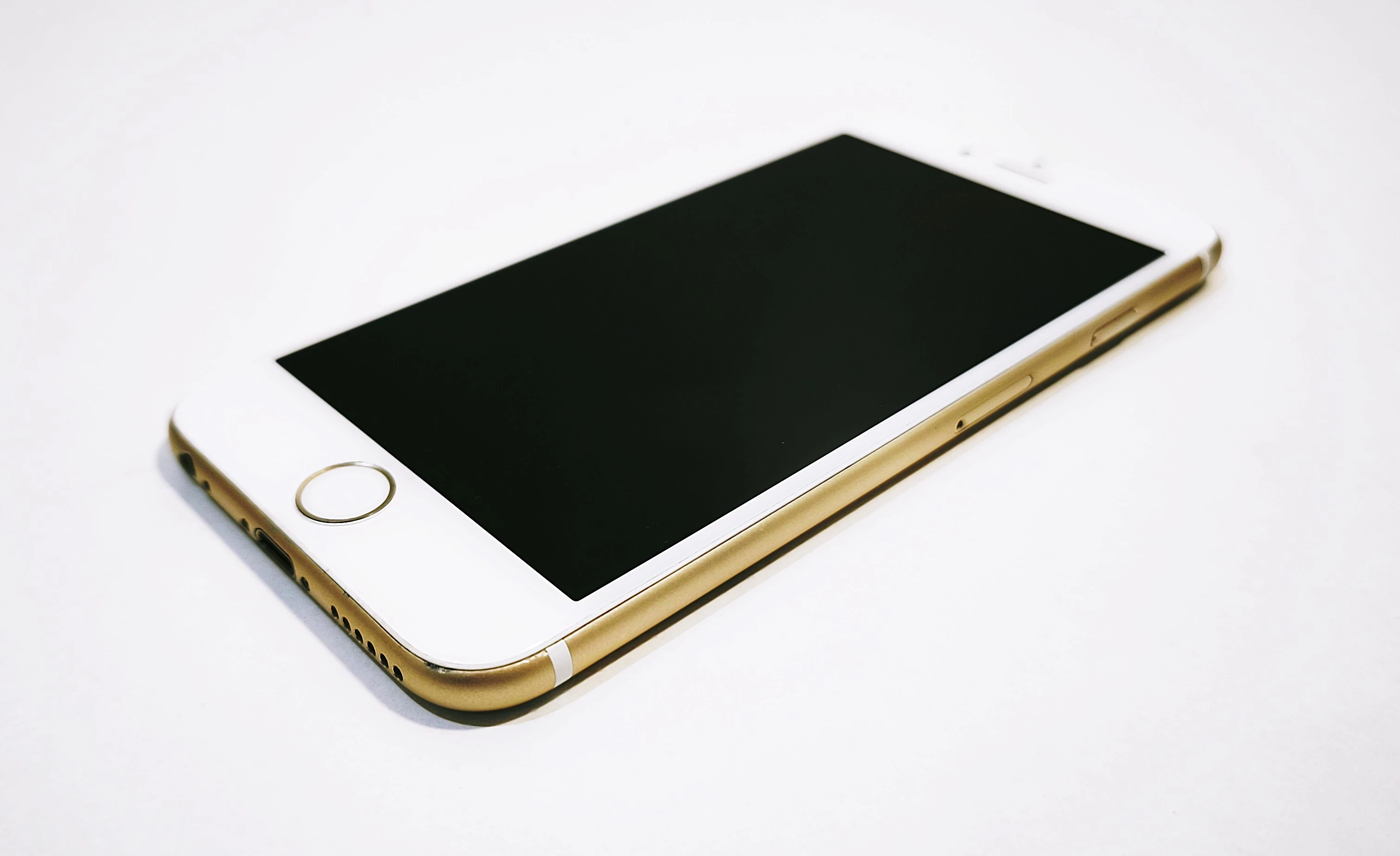 apple-iphone-6s-264-gb-przekatna-ekranu-470